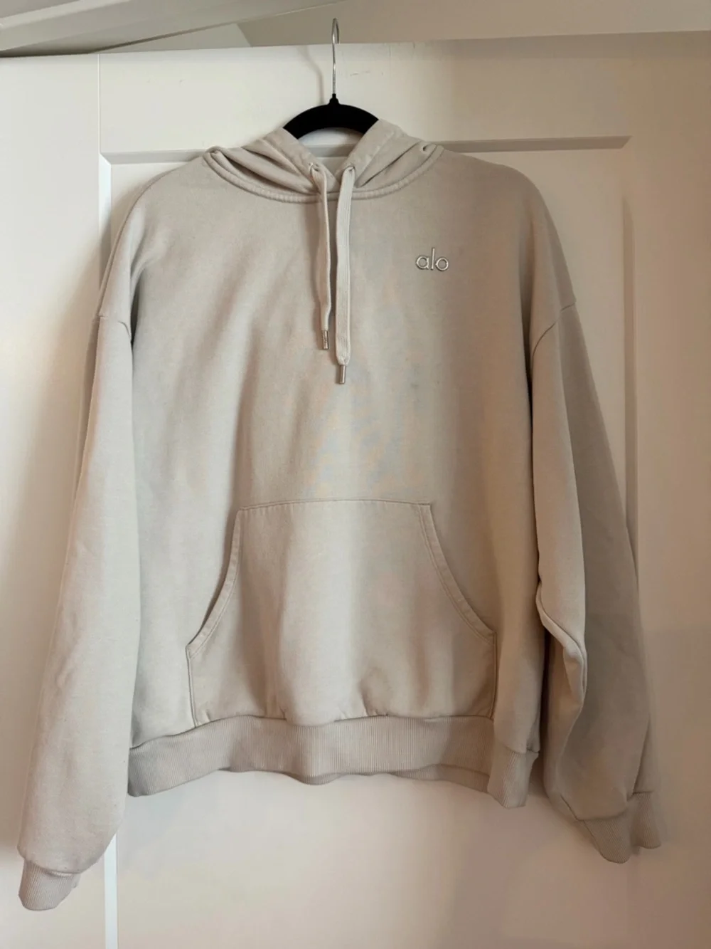Alo Accolade Hoodie, Bone, Size M - Picture 3 of 5